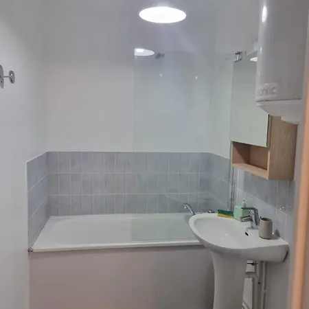 A Cote De La Thalasso Apartment