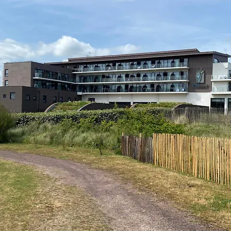 A Cote De La Thalasso * Cabourg