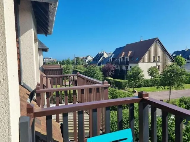 A Cote De La Thalasso 公寓 *